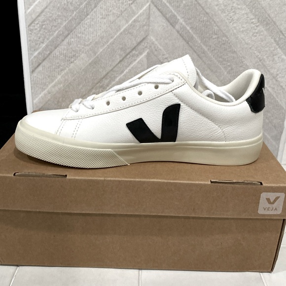 Veja Shoes - Veja Campo Sneakers